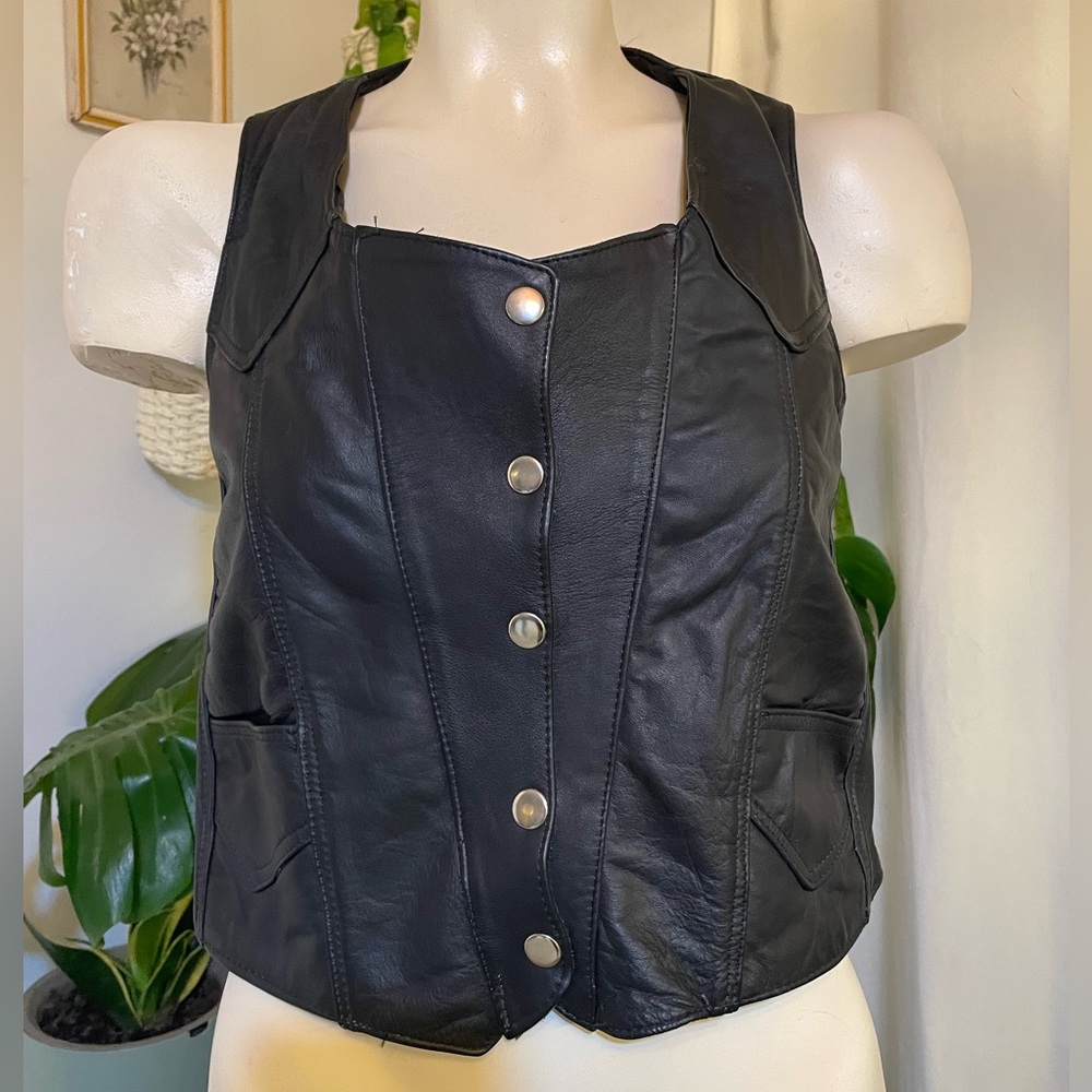 Leather snap front black biker vest womens size XS
